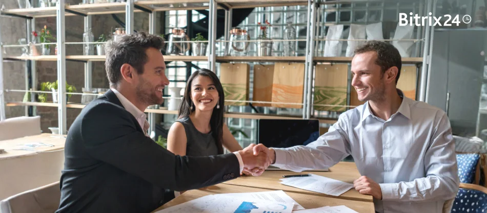 How to Sell Across Platforms with Centralized Ecommerce Operations in 7 Steps