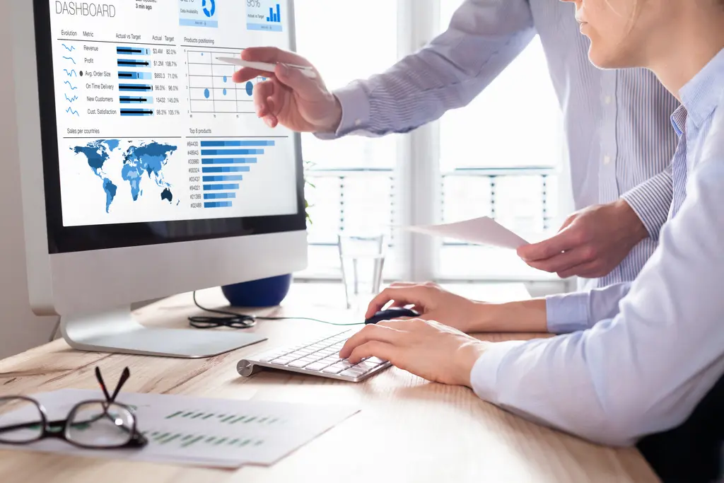 Enterprise Essentials: The 10 Software Tools Powering Large Businesses in 2024