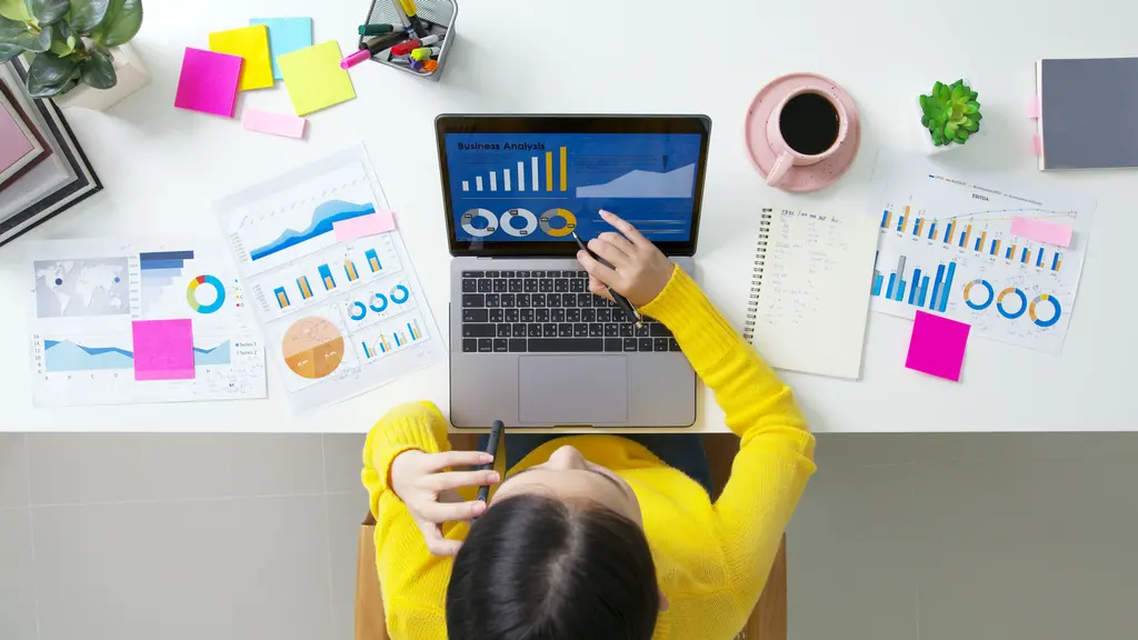 shutterstock_2028830525.webp What is CRM Analytics?