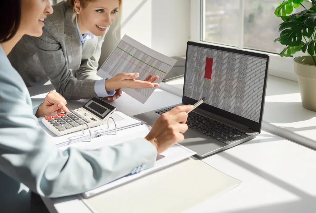 How to Create a Risk Register Template Your Team Will Actually Update (Owners, Dates, Next Steps)
