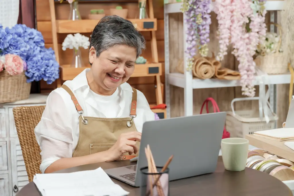 Surviving Seasonal Peaks: How Florists Handle Valentine's Day & Weddings with CRM Processes Surviving Seasonal Peaks: How Florists Handle Valentine's Day & Weddings with CRM Processes