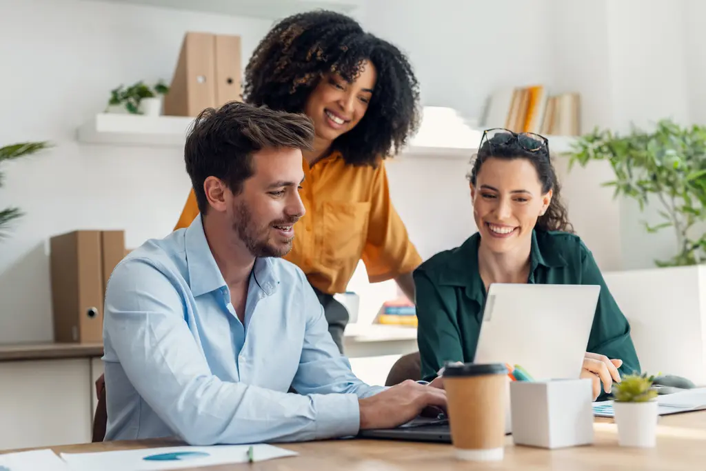 How to Make Data-Driven Decisions When Your Team Is Not Full of Analysts How to Make Data-Driven Decisions When Your Team Is Not Full of Analysts