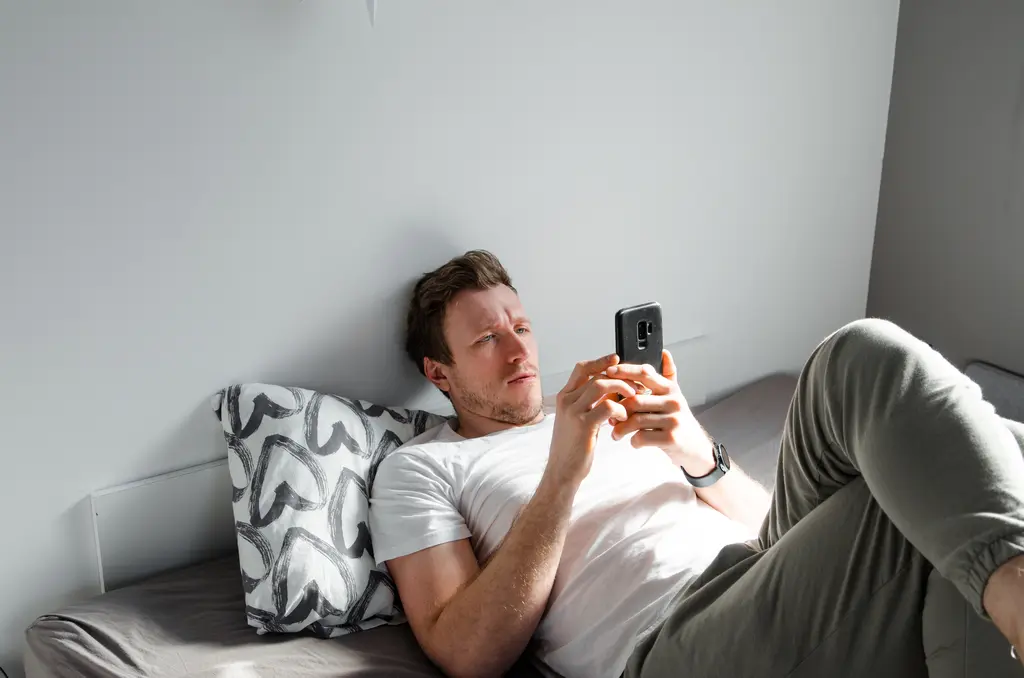 Remote Work on Mobile: 8 Ways to Stay Connected Without Desktop Access Remote Work on Mobile: 8 Ways to Stay Connected Without Desktop Access